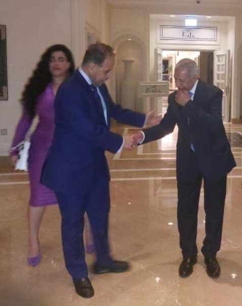 0F80BA11 334C 4C0F BD3D 42E994A12858 476x600