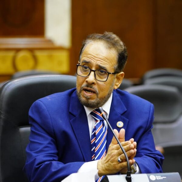 679BDB37 DBF8 44C3 AFE2 480D57D6C4AA 600x600