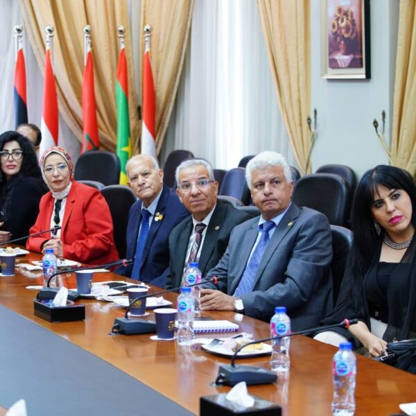 90ED08F3 C181 491A AD3A 5B68BB0ADBCE 600x600