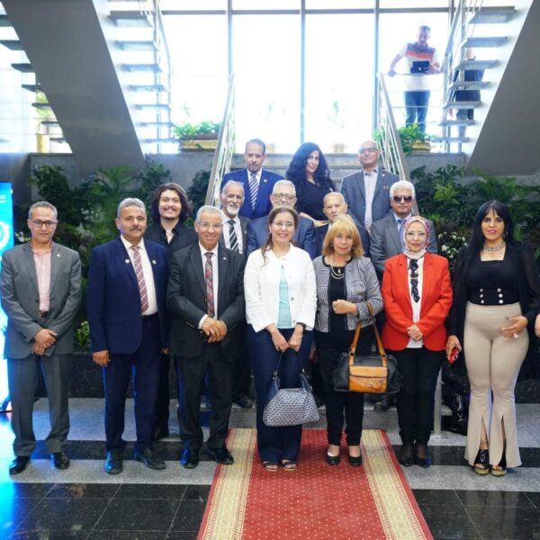 BFCB0860 58D4 4D5D 8584 EB067F438A25 600x600