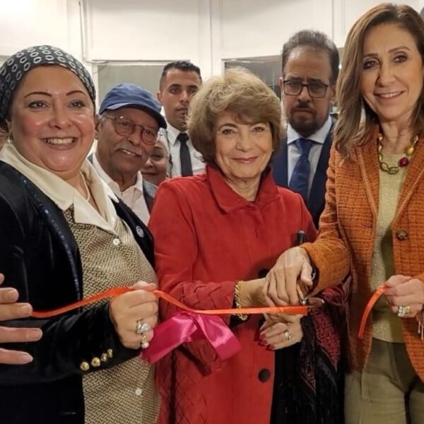 وزيرة الثقافة تفتتح المعرض الدولى "الفن من أجل الاستدامة"بنقابة التشكيليين برعاية اعلامية لمجلة "نهر الأمل"